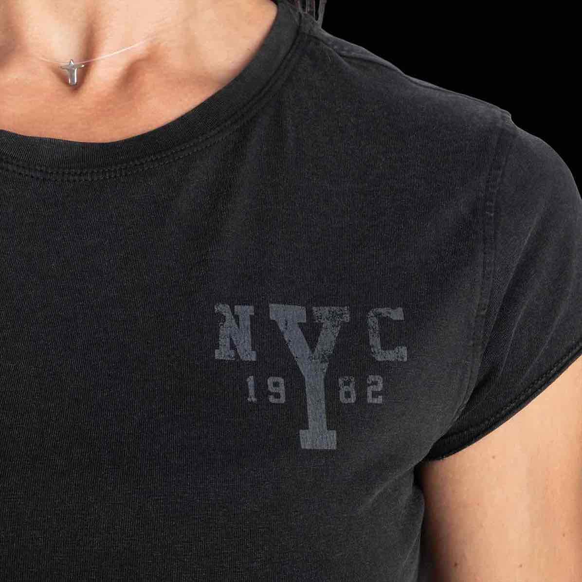 Better Bodies Legacy Crop Tee